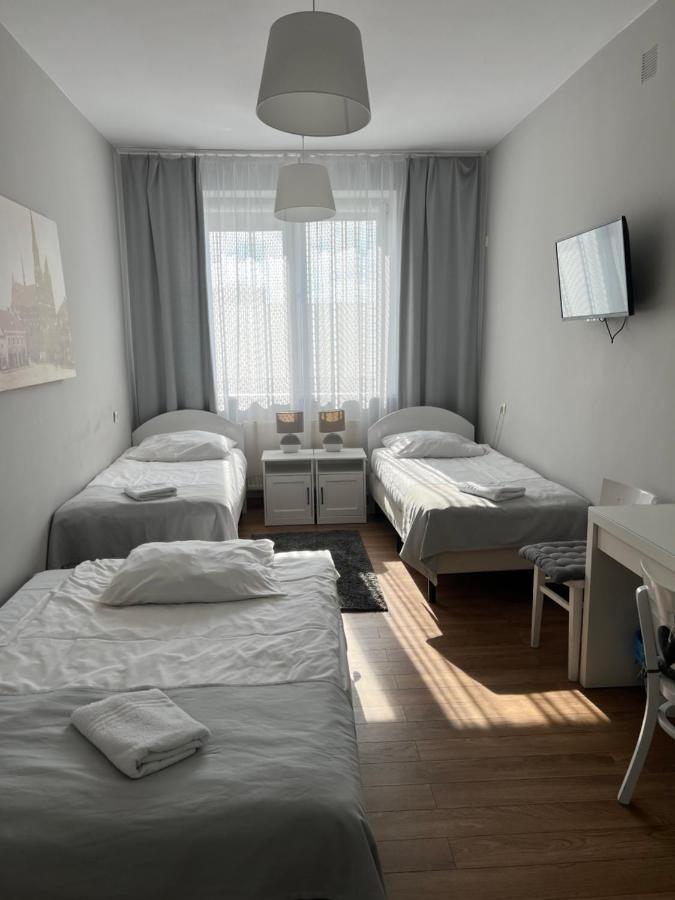 Hotel Turkovia Turek Bagian luar foto