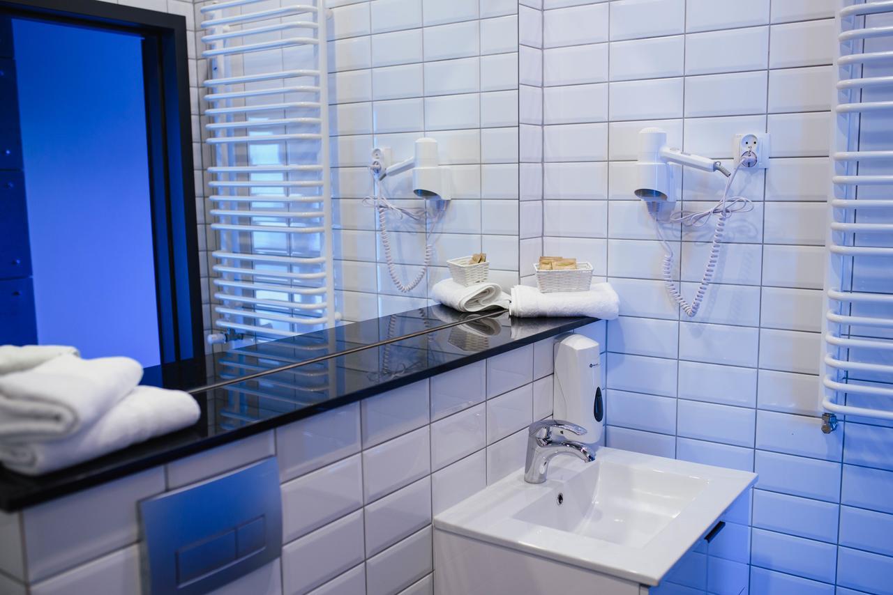 Hotel Turkovia Turek Bagian luar foto